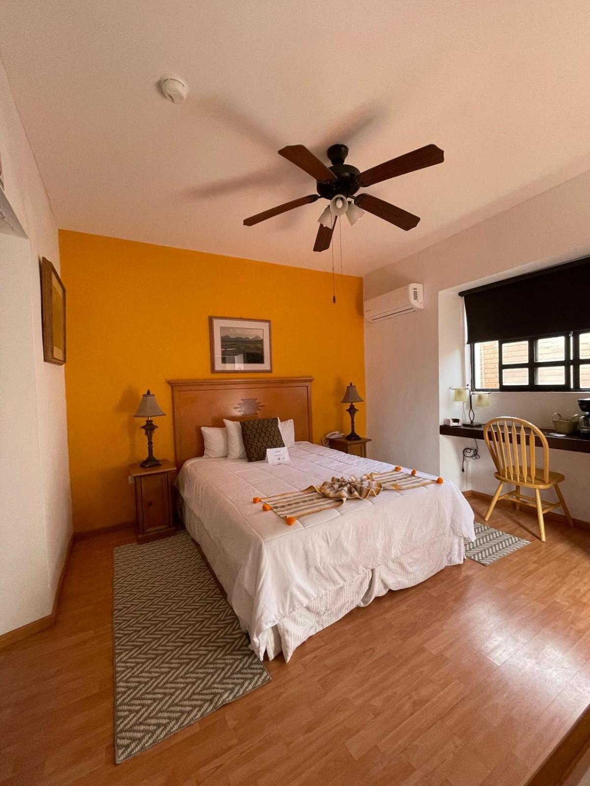 Hotel Boutique El Viejo Mundo Hidalgo del Parral Ngoại thất bức ảnh